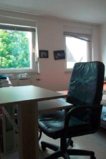 Duesseldorf - Separates, Privates Zimmer Eksteriør bilde